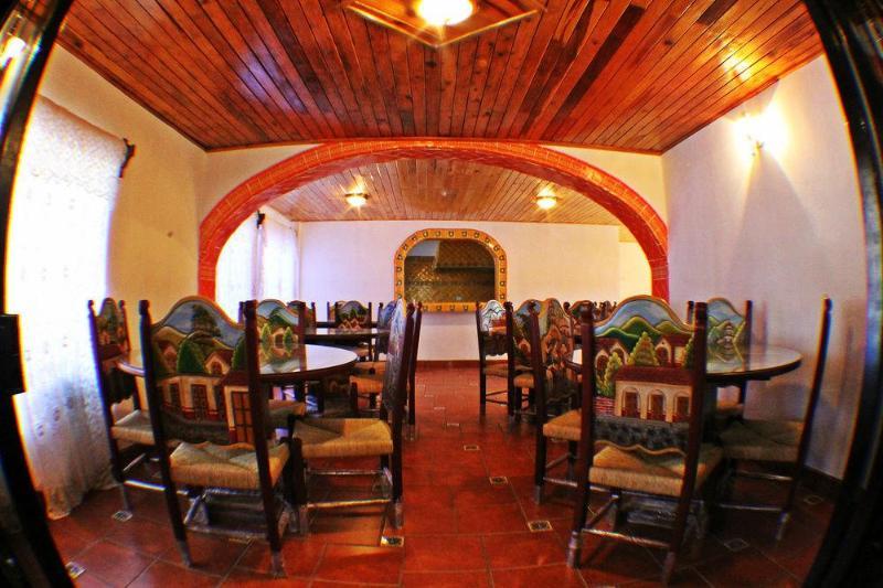 Plaza Mexicana Margarita'S Creel Exterior foto